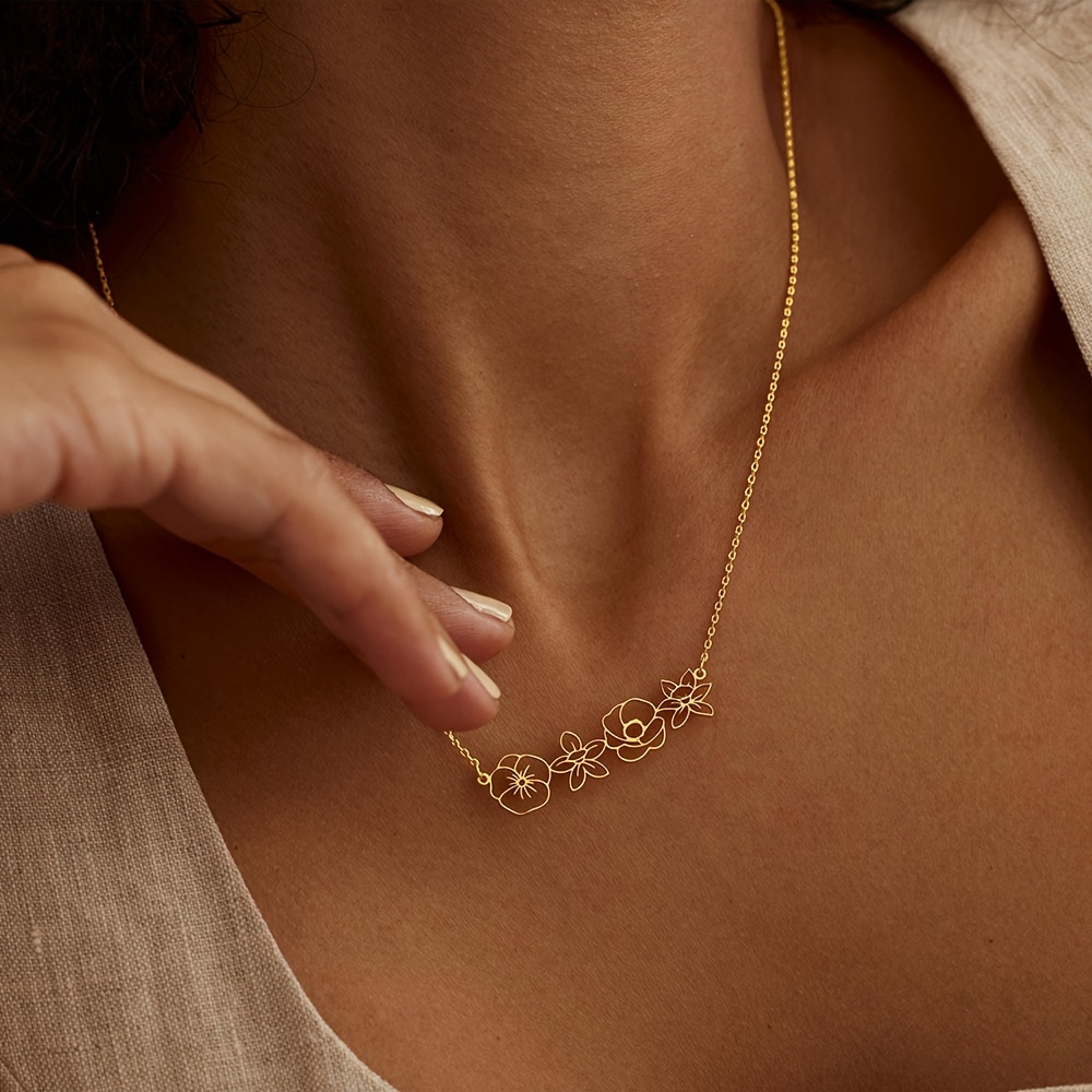 Women's 18K Golden Plated Customizable Flower Pendant Necklace